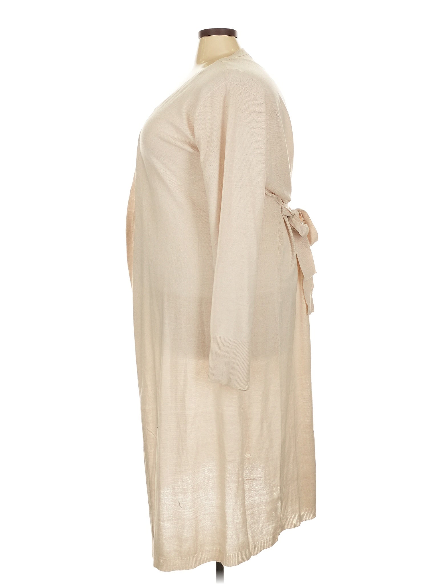 4 size - 18 W