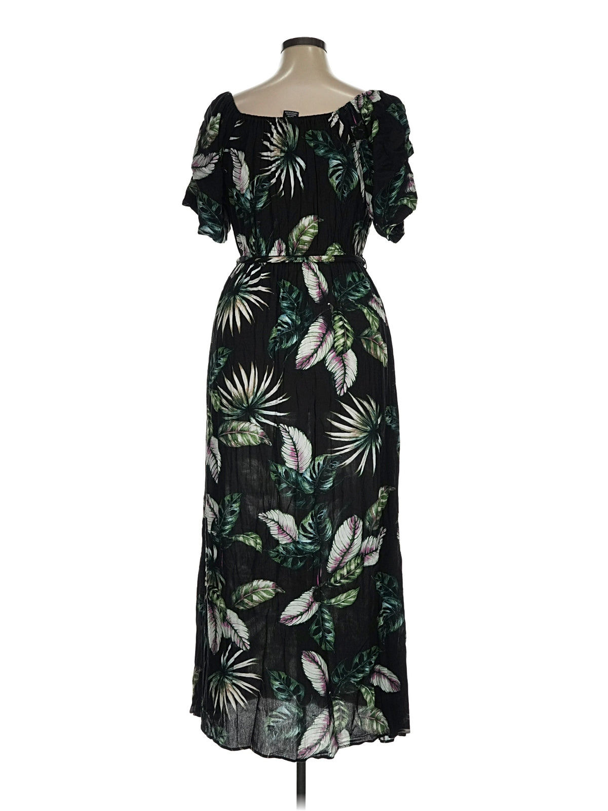 2 size - 14 W (XS) W