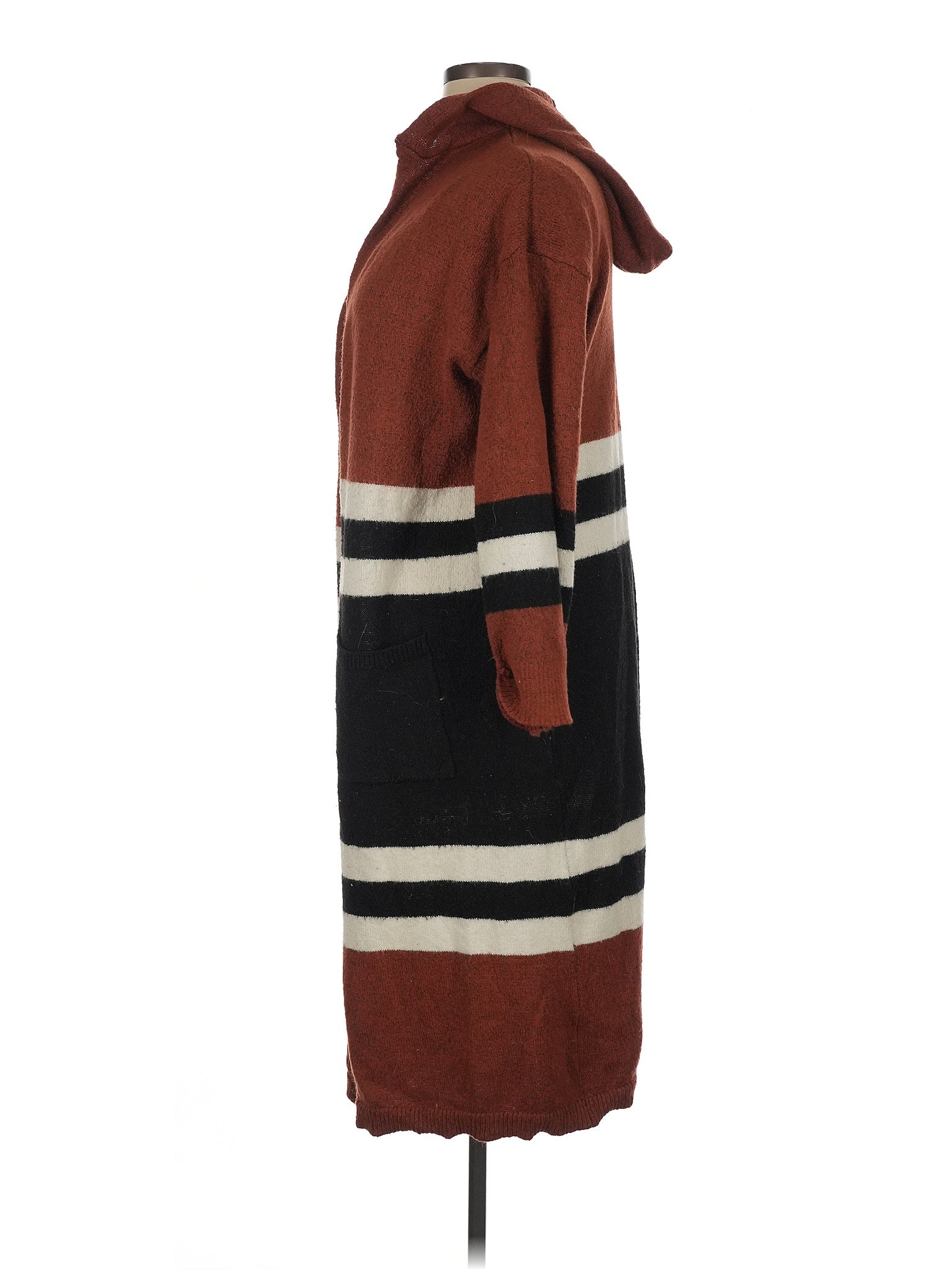 4 size - 14 W