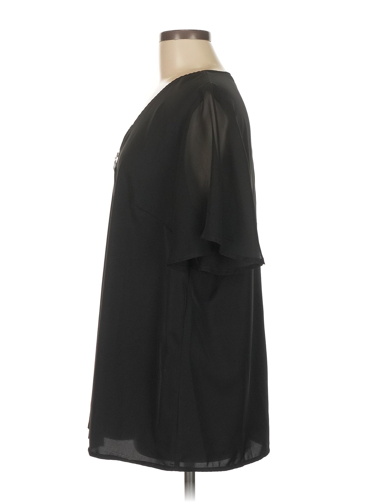 4 size - 12 (UK)