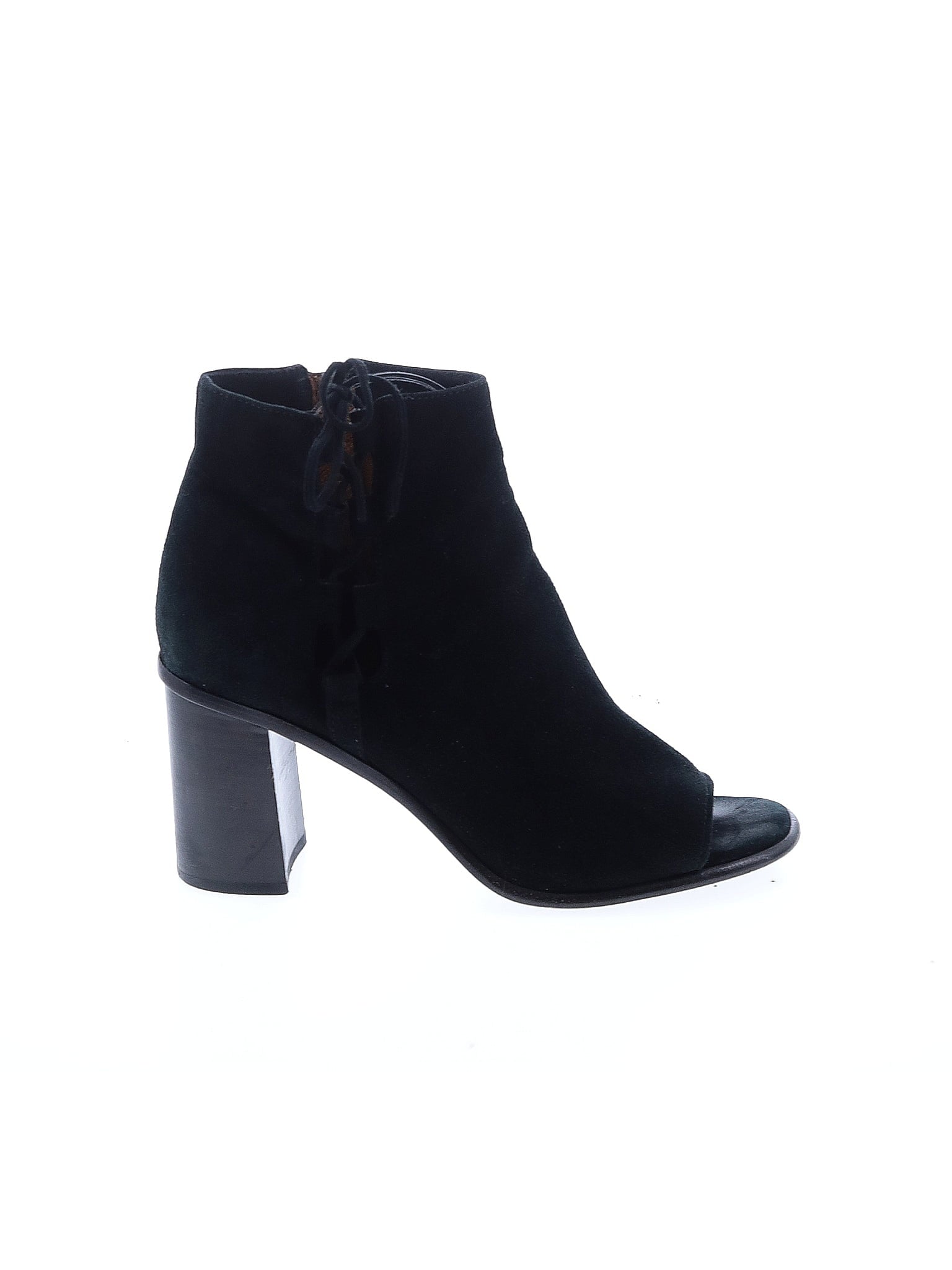 1 shoe size - 9