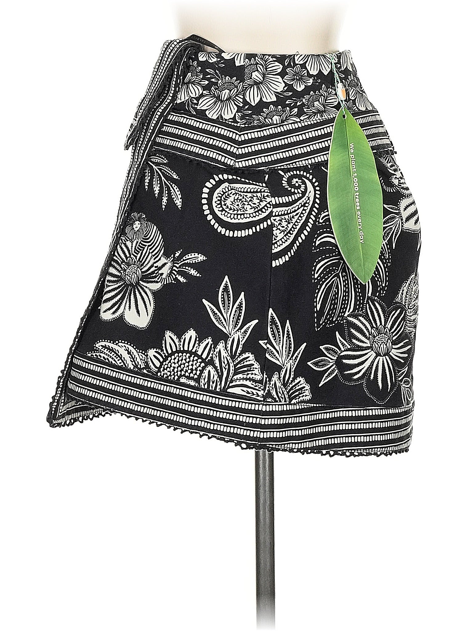 2 waist size - 23