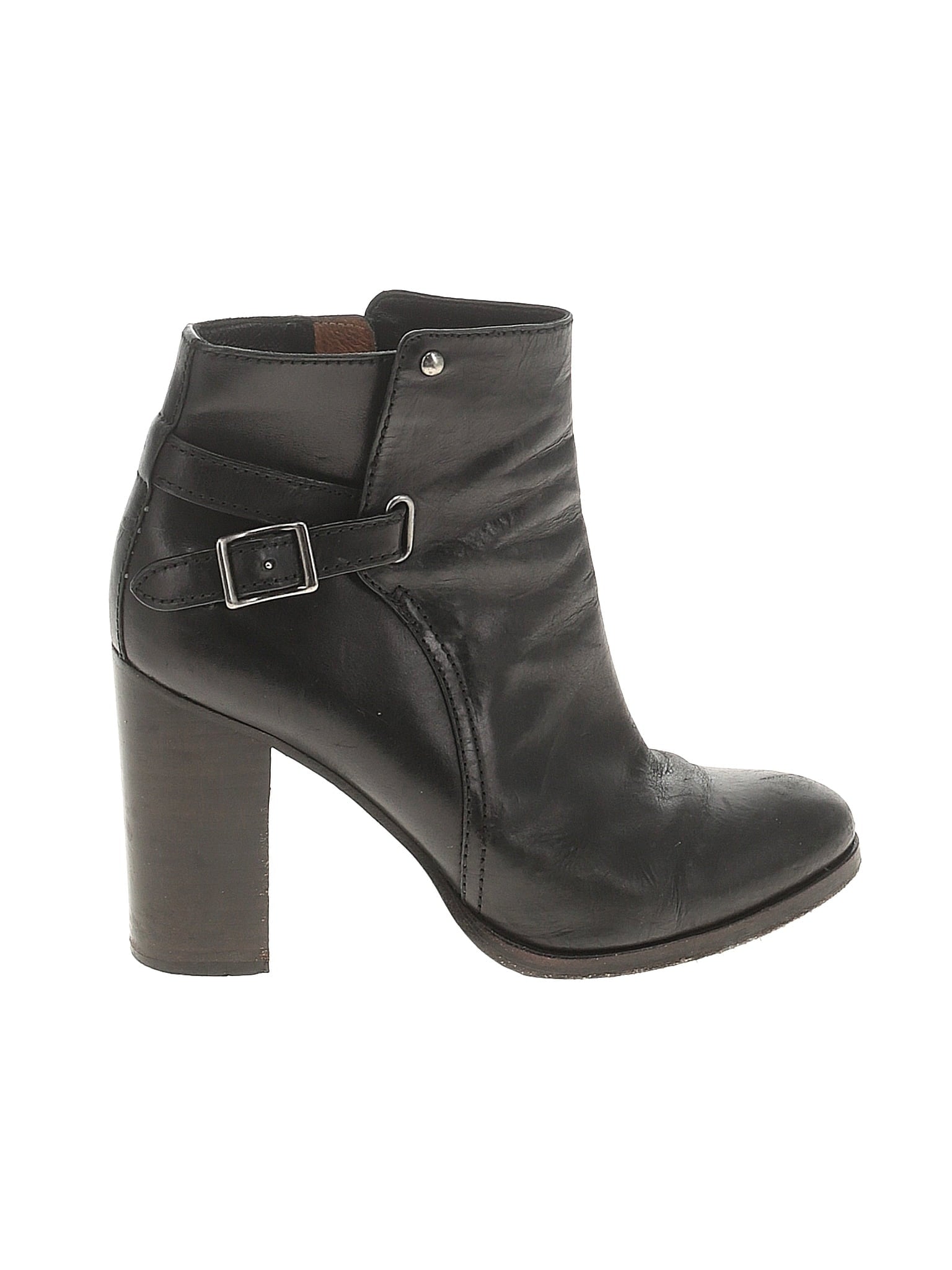 1 shoe size - 7