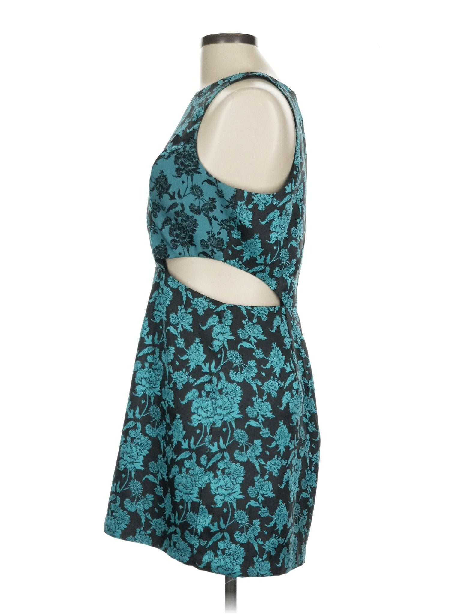 4 size - 12 P
