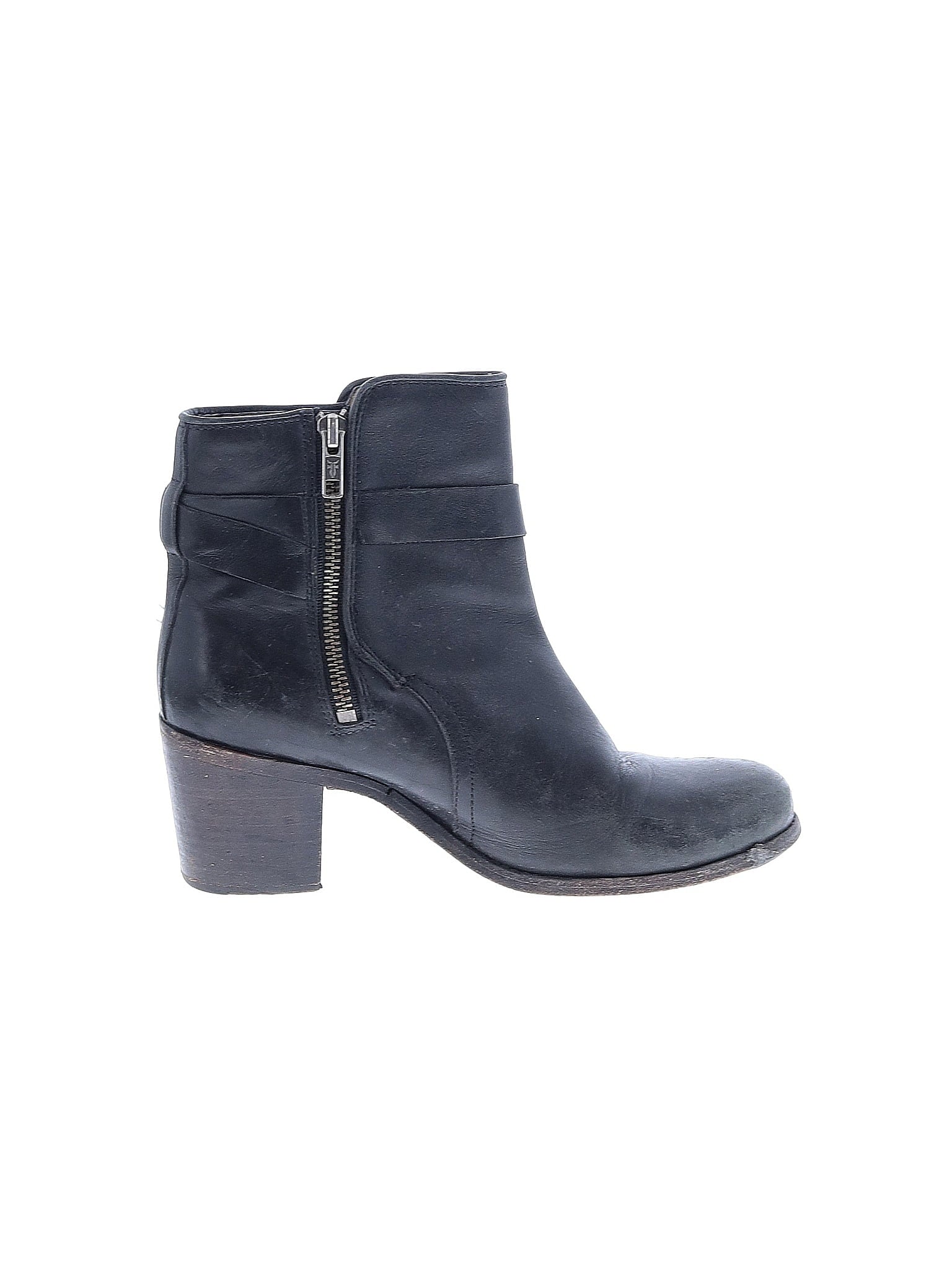1 shoe size - 7