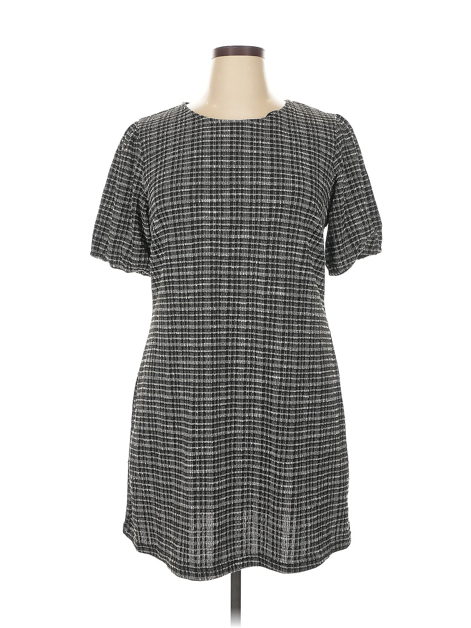 1 size - 14 W