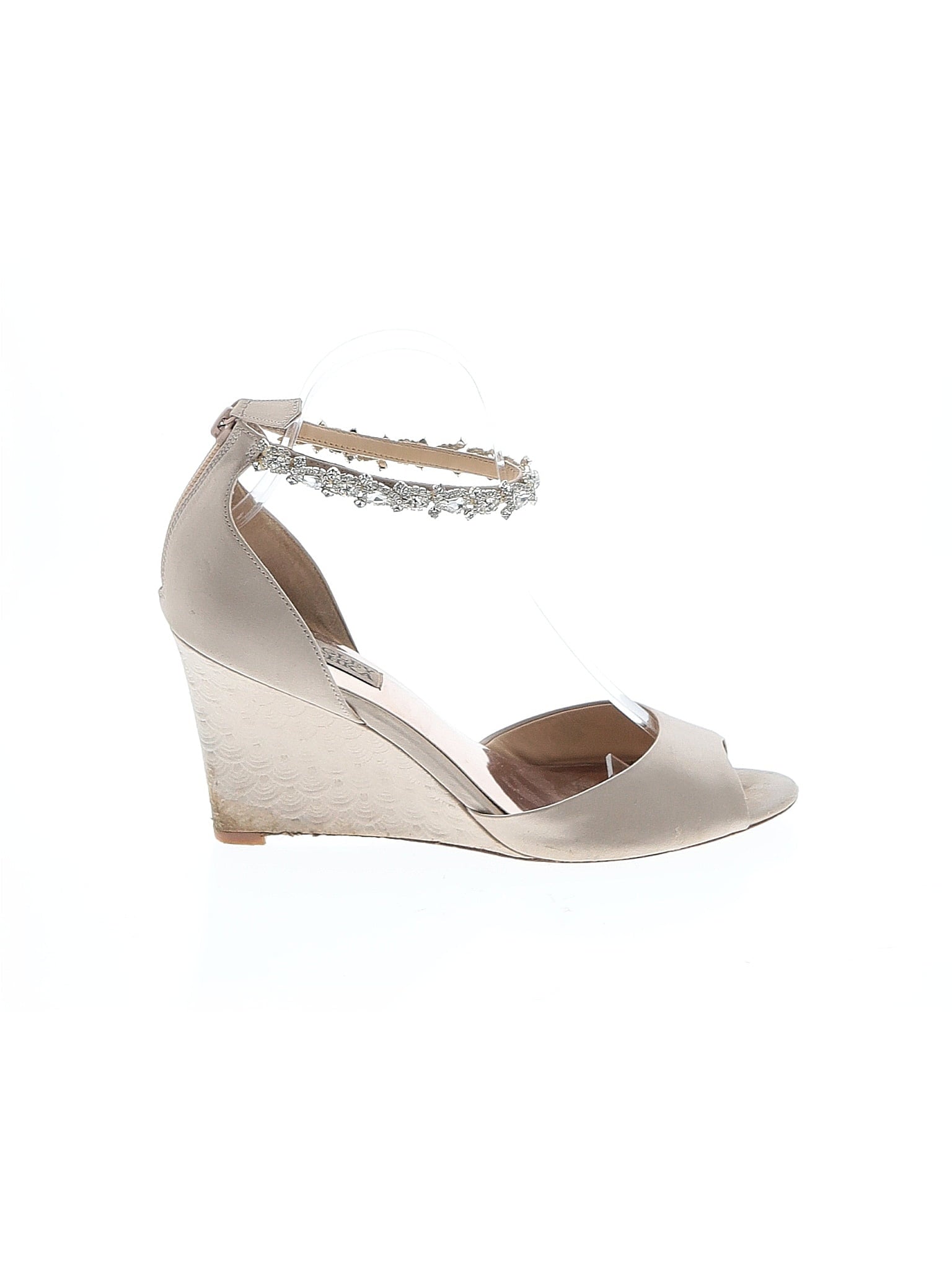 1 shoe size - 8