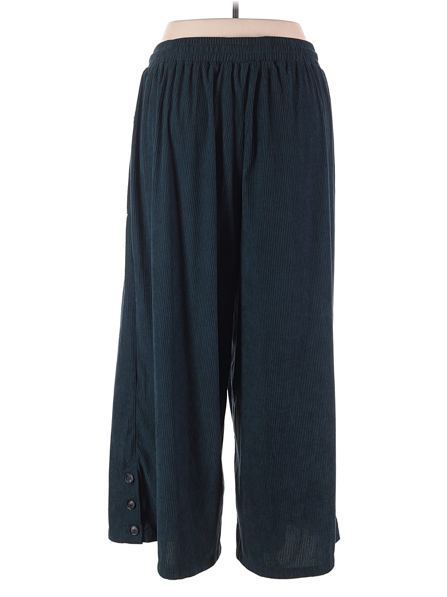 2 size - XXL (Estimated) W