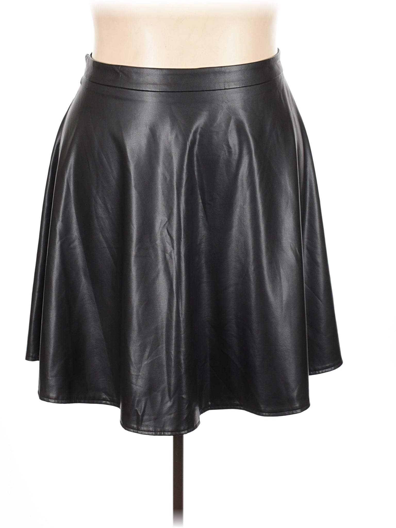 1 size - 28 W