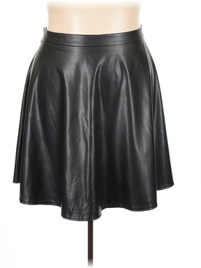 1 size - 28 W