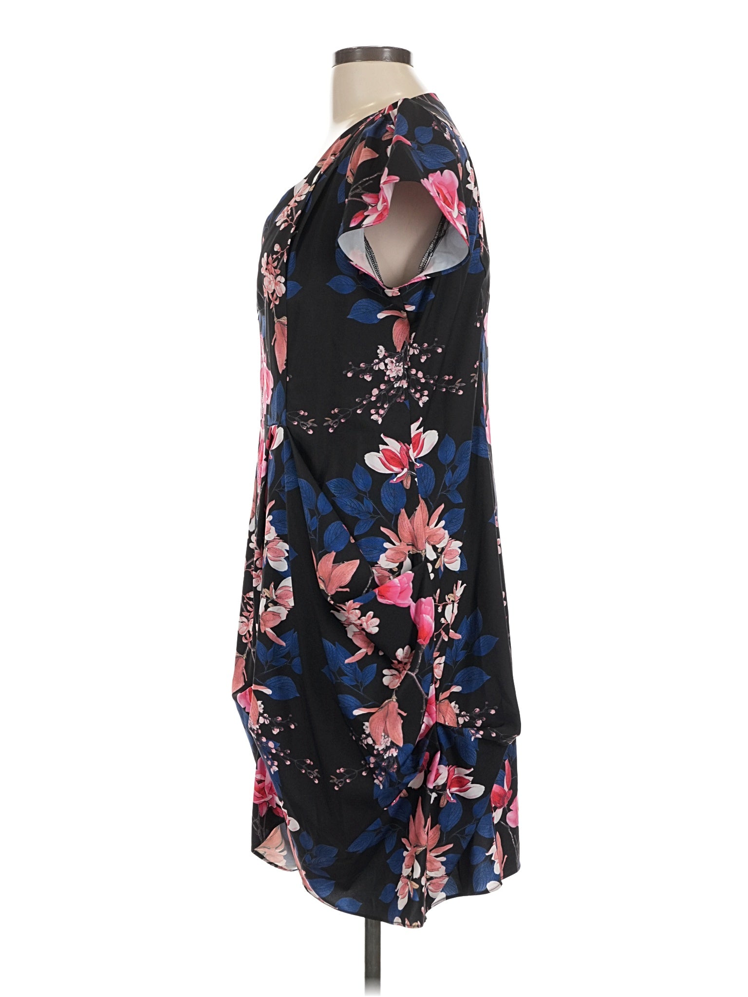 4 size - 14 W (XS) W