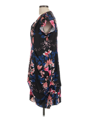4 size - 14 W (XS) W