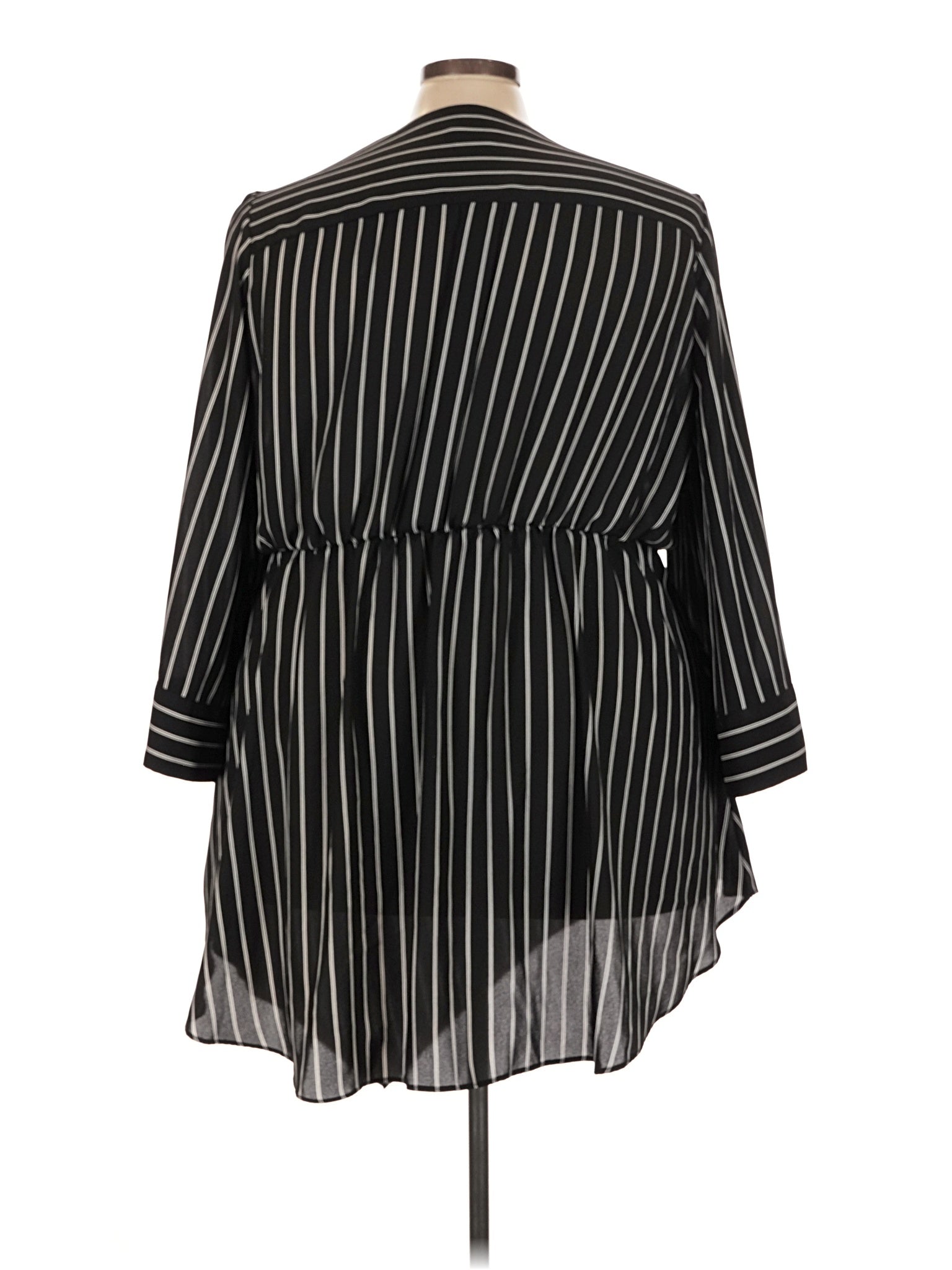 2 size - 24 W (XXL) W