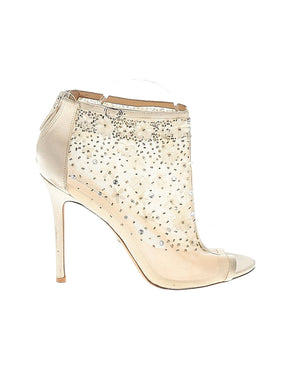 1 shoe size - 8