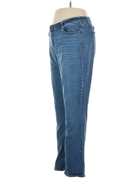 4 size - 22 W