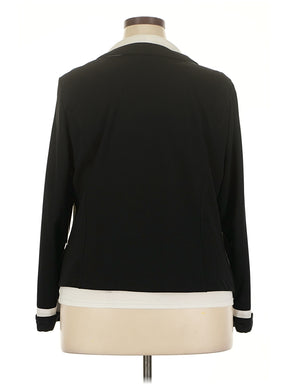 2 size - 3X W (3) W