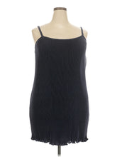 1 size - 18 W (M) W