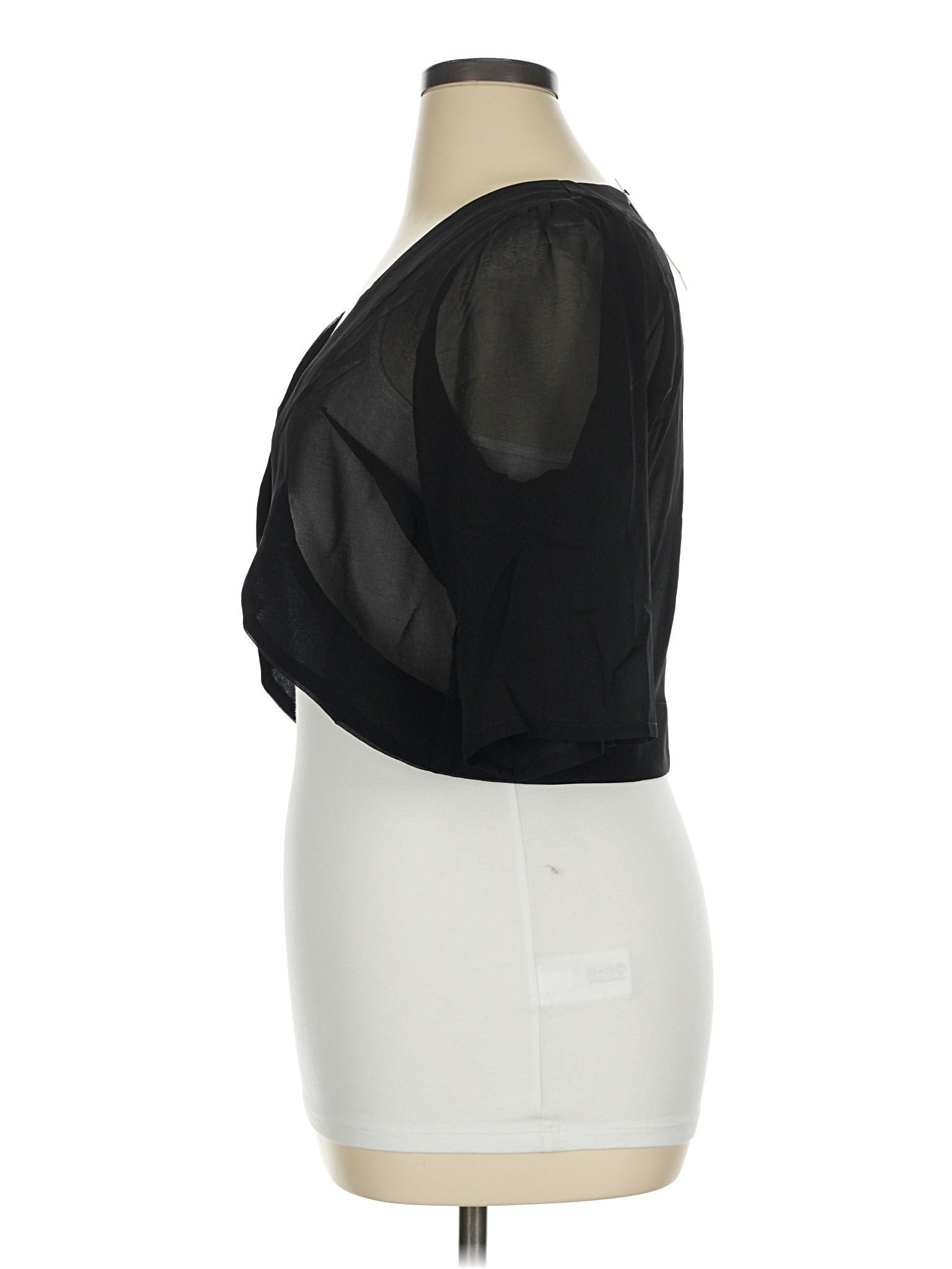4 size - 14 W (XS) W