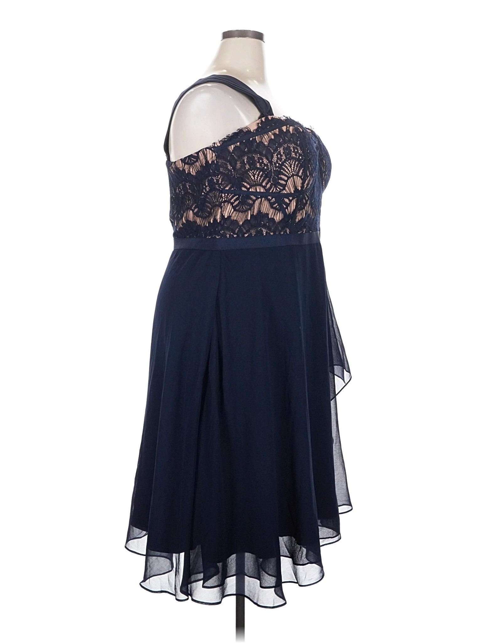 3 size - 20 W (L) W