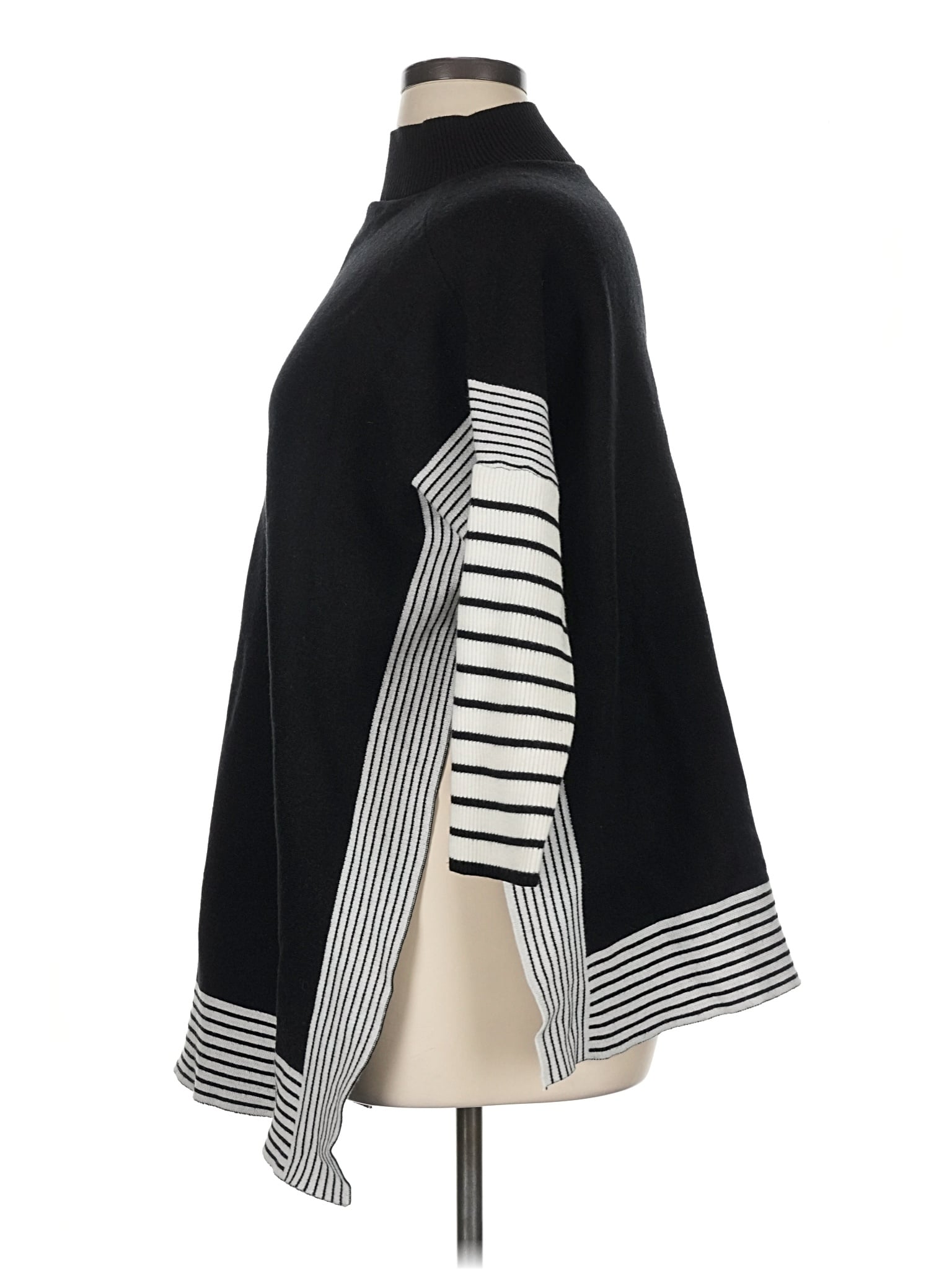 4 size - XL (Estimated)