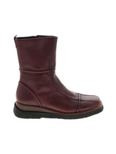 1 shoe size - 10
