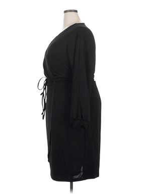 4 size - 18 W (M) W