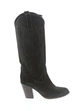 1 shoe size - 9