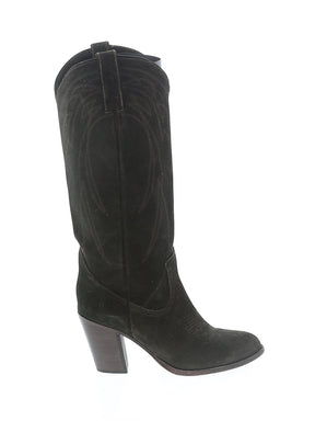 1 shoe size - 9