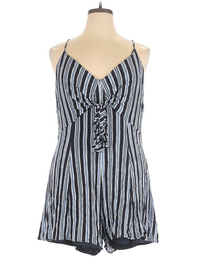 1 size - 16 W (S) W