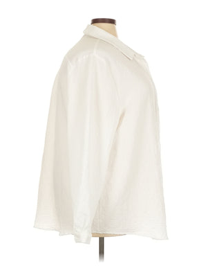 3 size - 22 W