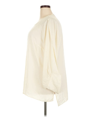 4 size - 22 W (XL) W