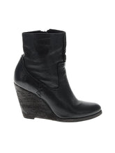 1 shoe size - 7