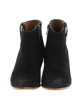 2 shoe size - 7