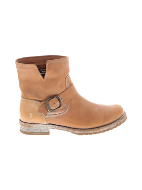 1 shoe size - 7