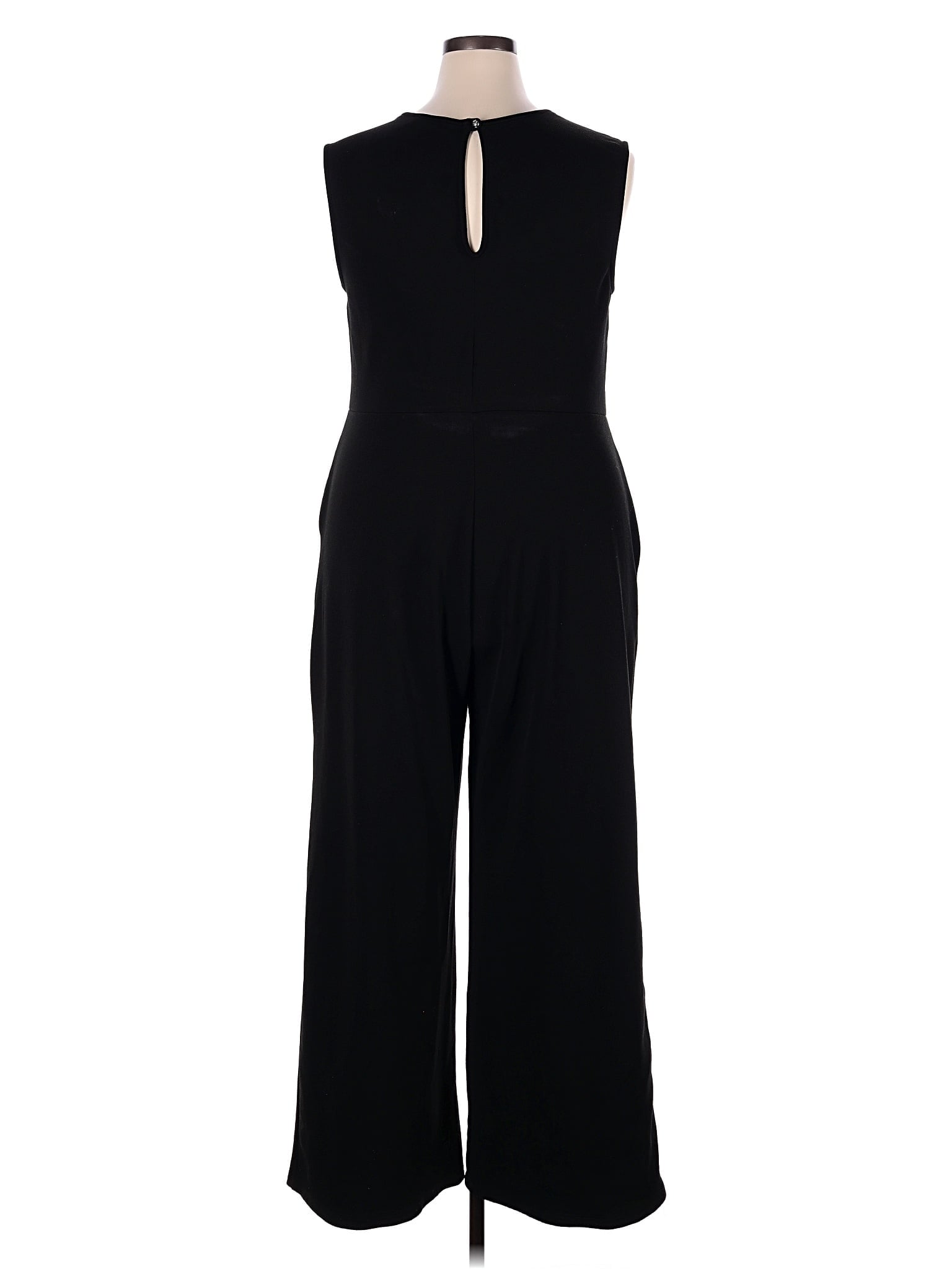2 size - 3X W (3) W
