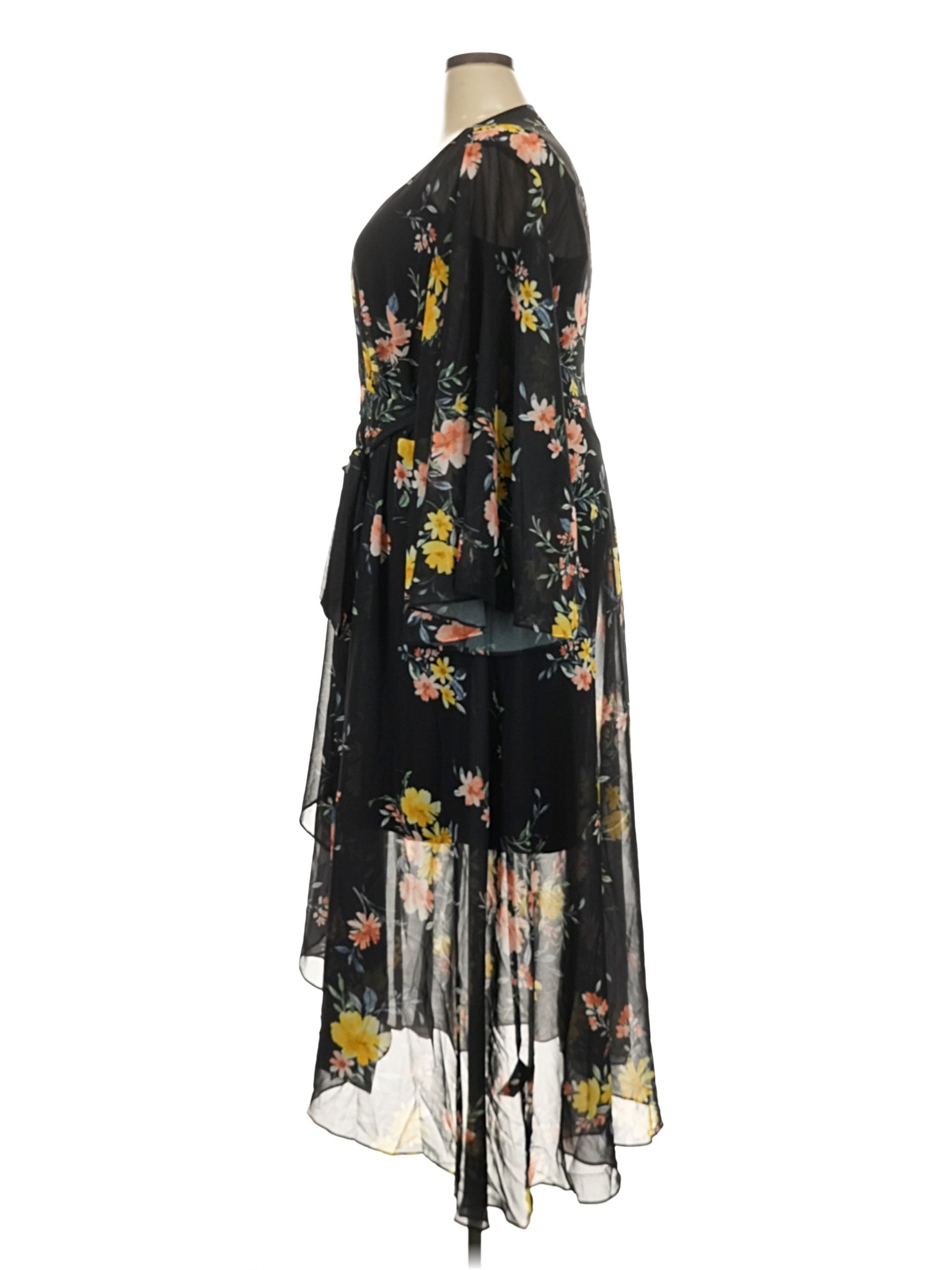4 size - 18 W (M) W