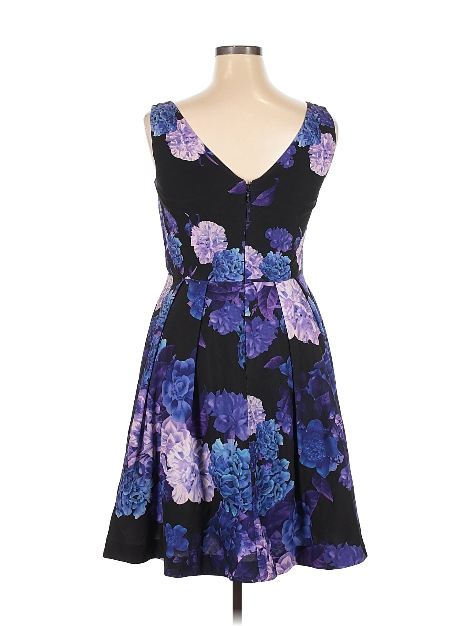 2 size - 14 W (XS) W