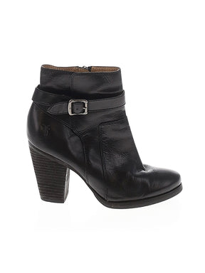 1 shoe size - 6