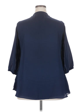 2 size - 18 W (M) W