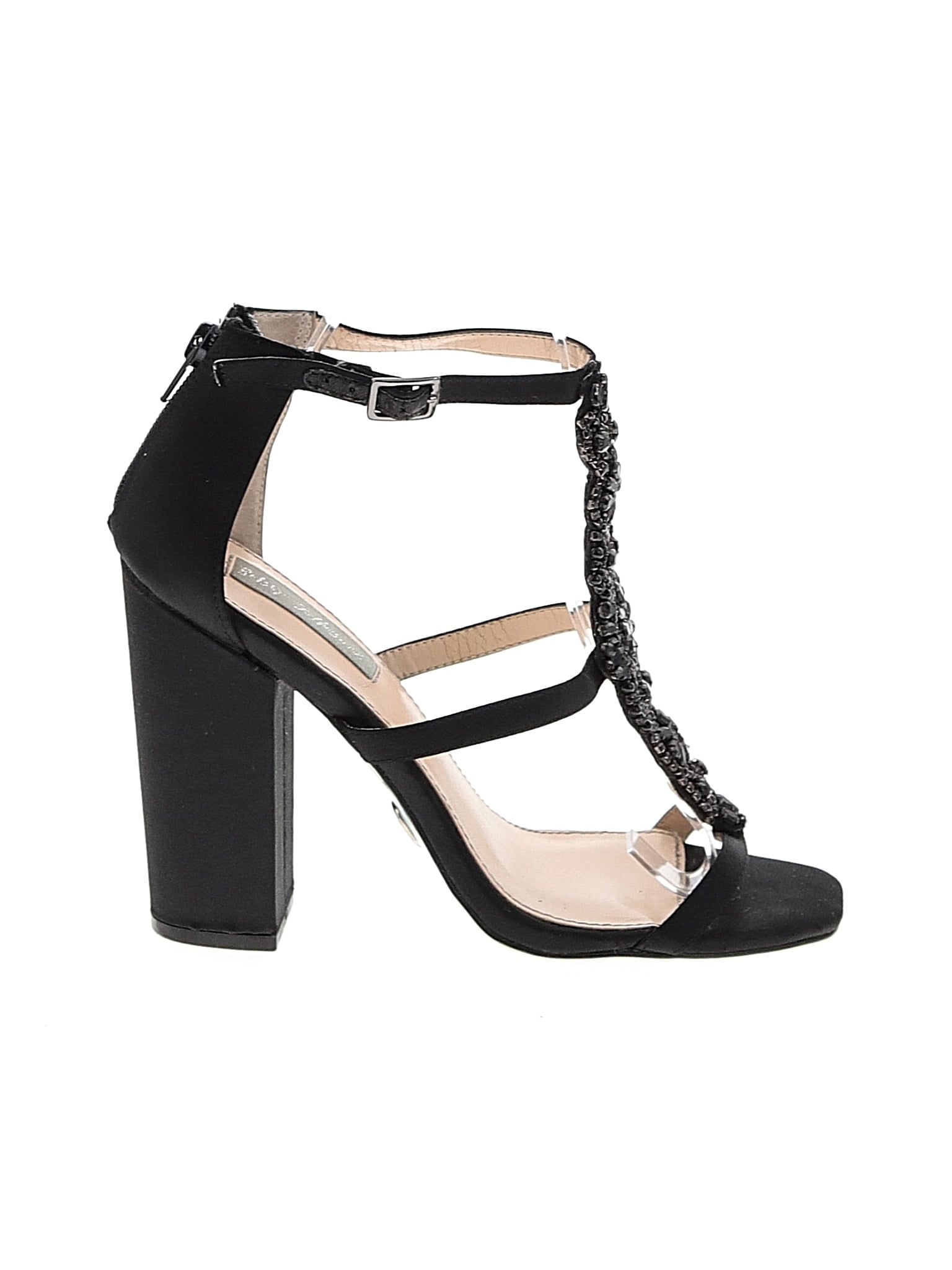 1 shoe size - 8
