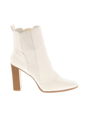 1 shoe size - 10