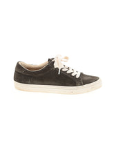 1 shoe size - 6 1/2