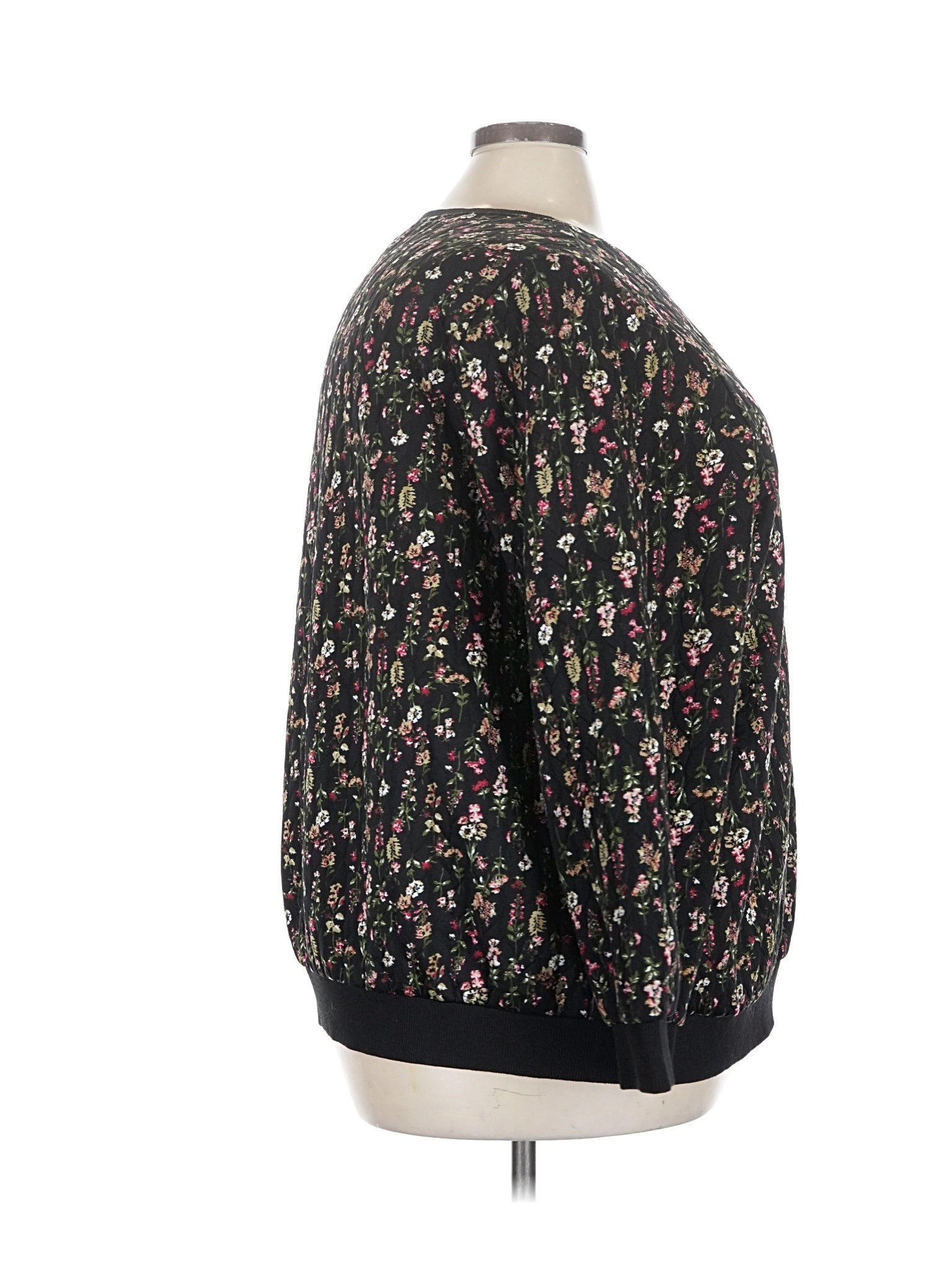 3 size - 26 W