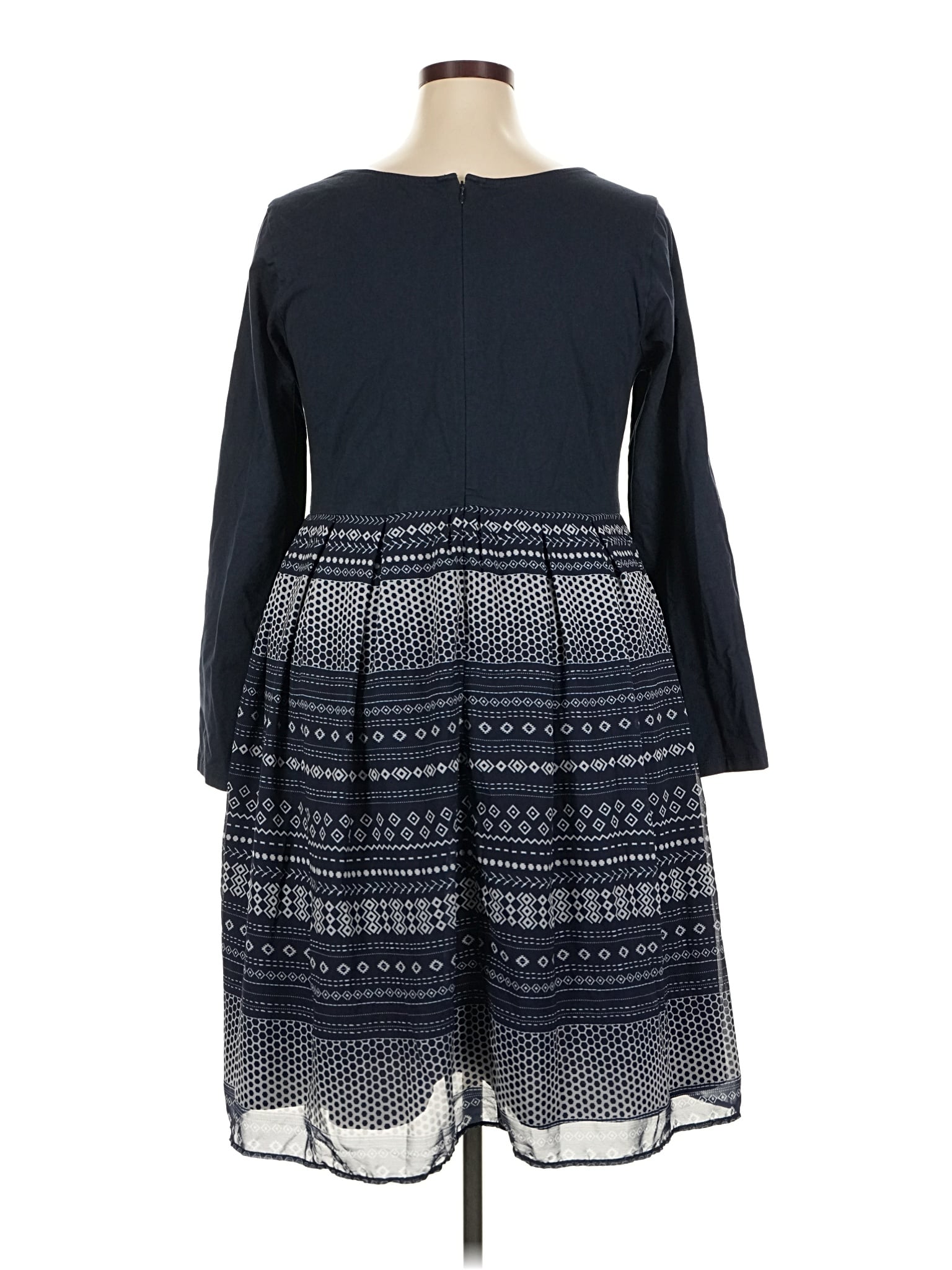 2 size - 18 W