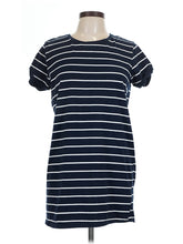 1 size - Lg (Estimated)