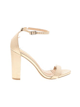 1 shoe size - 7
