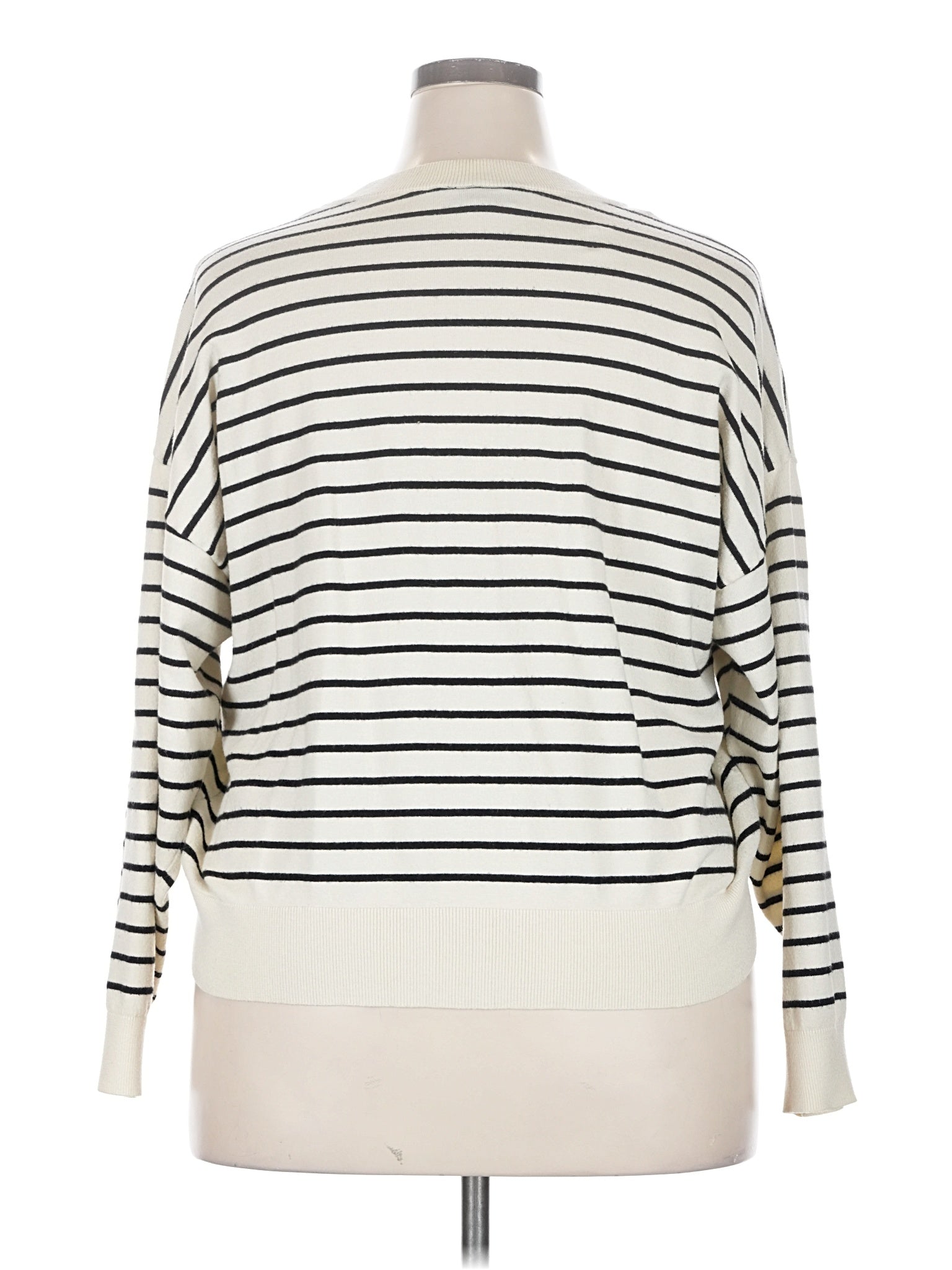 2 size - 20 W (L) W