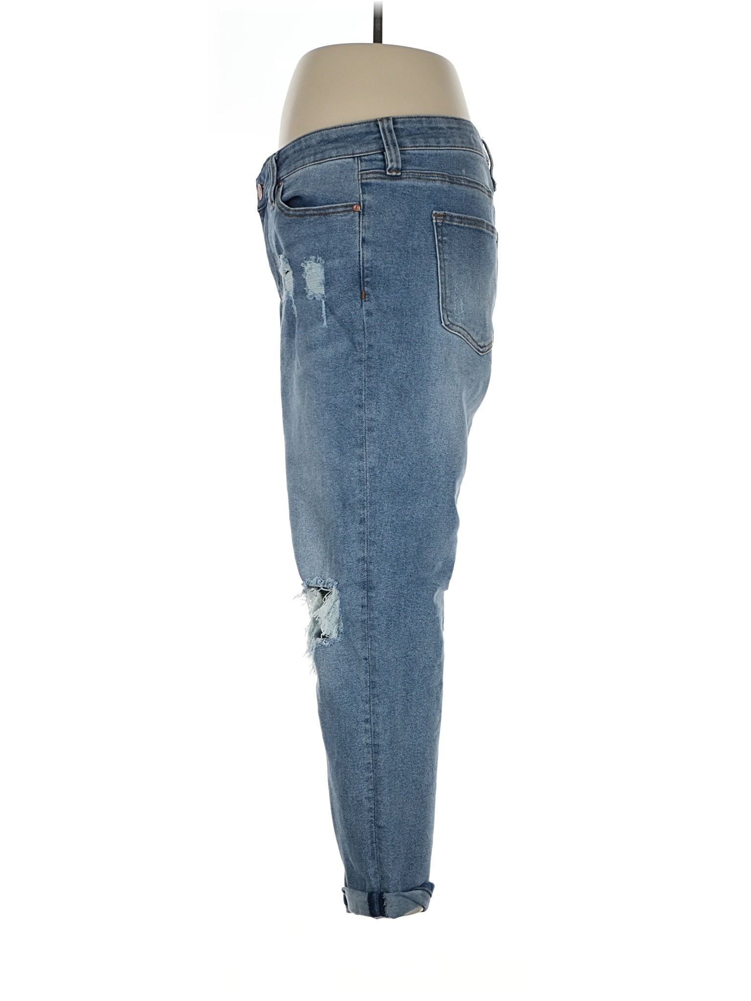 4 size - 12 W