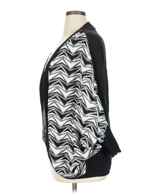4 size - 16 W (S) W
