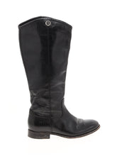 1 shoe size - 6